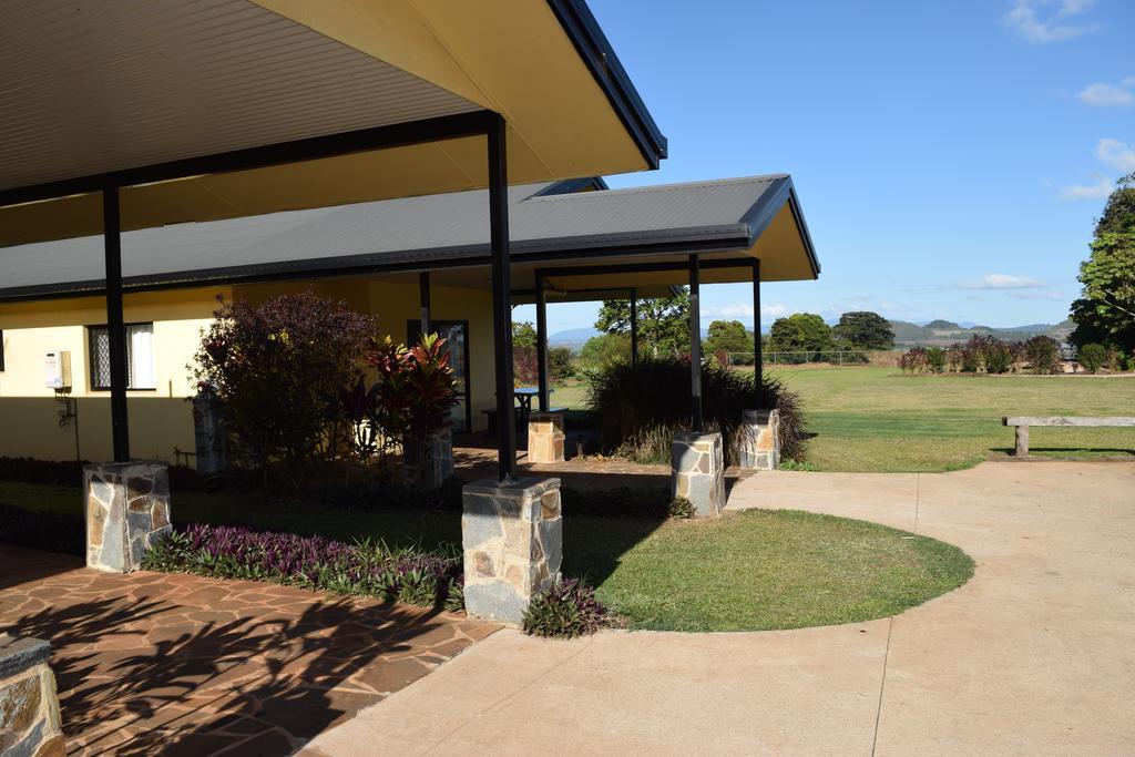 Atherton Holiday Park Exterior photo