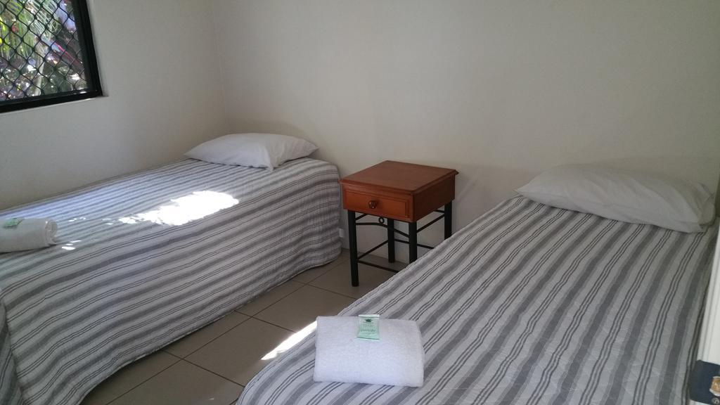 Atherton Holiday Park Room photo